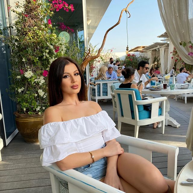 Raluca Gălățanu, sora lui Mario Fresh, s-a apropiat de Jador / (Sursa: Instagram)