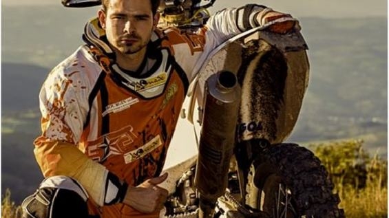 Un motociclist francez, de numai 25 de ani, a murit la Raliul Dakar!
