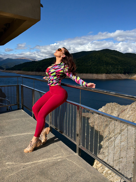 Cum arată Larisa Popa la 3 luni de la intervenția de liposucție și BBL. Influencera este mândră de noua ei siluetă