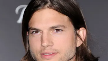 Ashton Kutcher isi cauta casa