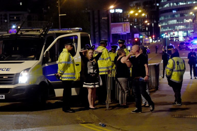 Explozie pe Manchester Arena! 22 persoane au murit şi 59 au fost rănite
