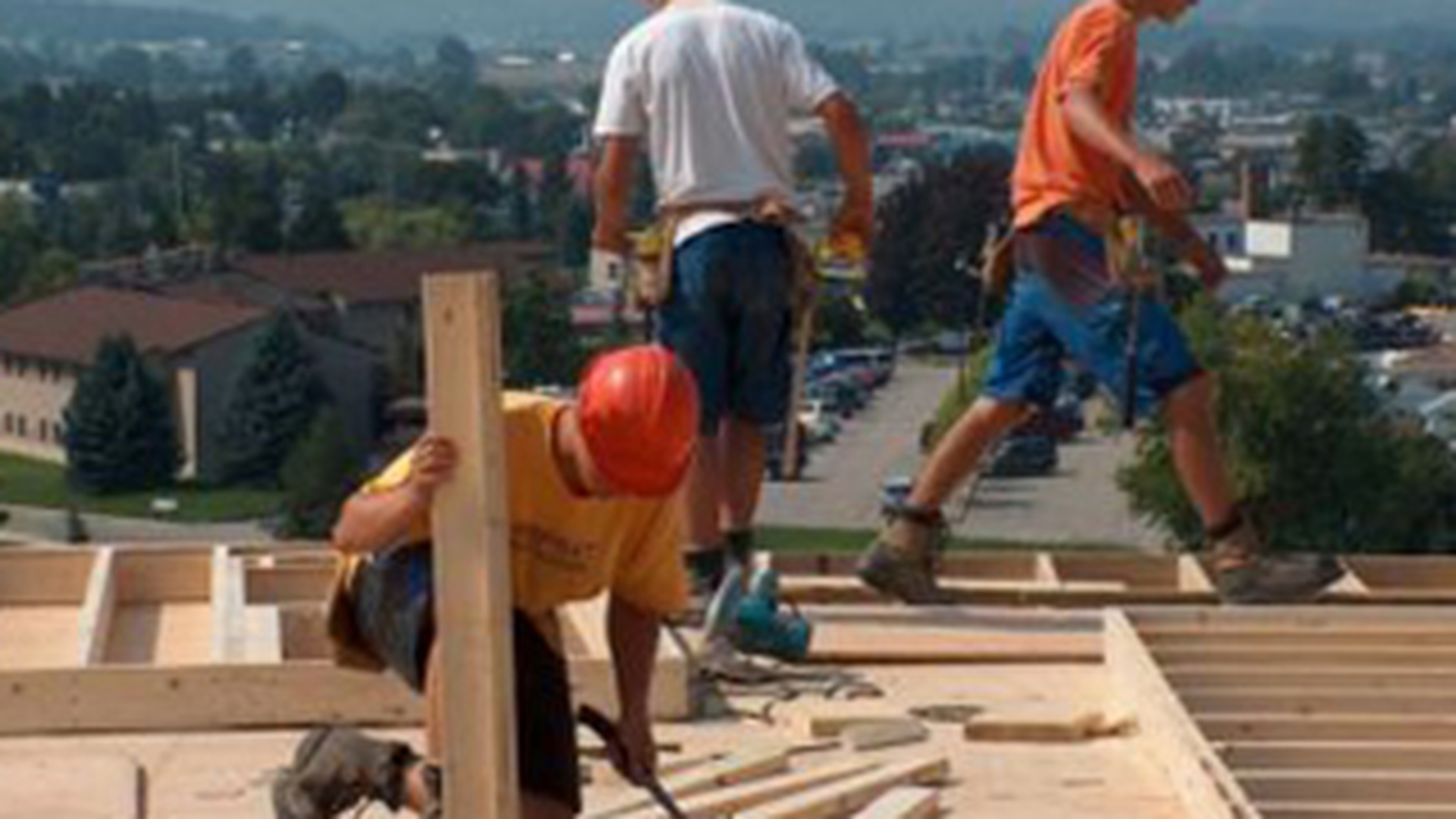 Oamenii vor sa plece din Romania! Peste 70.000 de romani si-au depus C.V-uri pentru un job in strainatate!