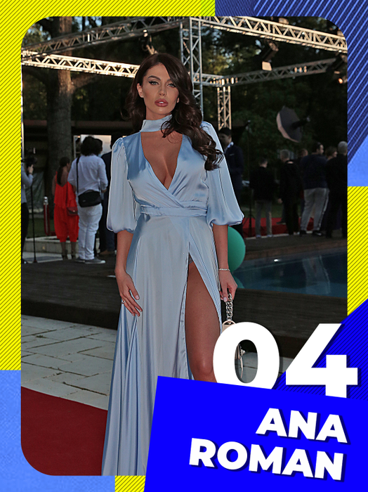 Top 50 sexy-dive care au “lovit” fără milă și au “distrus” asistența. Și-au arătat chiloțeii!