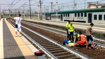 Și-a făcut selfie cu victima călcată de tren! Caz șocant în Italia