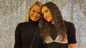 Andreea Esca a împlinit 54 de ani. Alexia i-a transmis un mesaj emoționant: „Îți mulțumesc pentru felul în care ne-ai crescut”