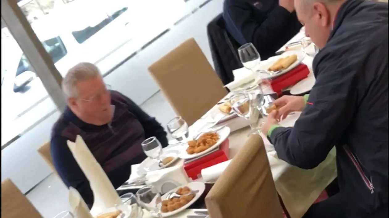 ”Aici sunt oamenii care conduc România…”