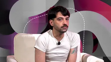 David Pușcaș continuă dezvăluirile: cum se încingeau Luminița Anghel și Marcel Pușcaș & ultimul mesaj primit de la mama adoptivă: ”Trăgeau canapelele și fotoliile să mă blocheze!” Surpriză: cum a trecut-o în telefon pe cântăreață