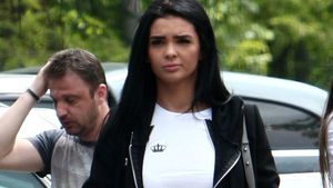 Scandal de toată frumuseţea. ”Nora” lui Iordănescu, acuzată de ţeapă după o şedinţă foto!