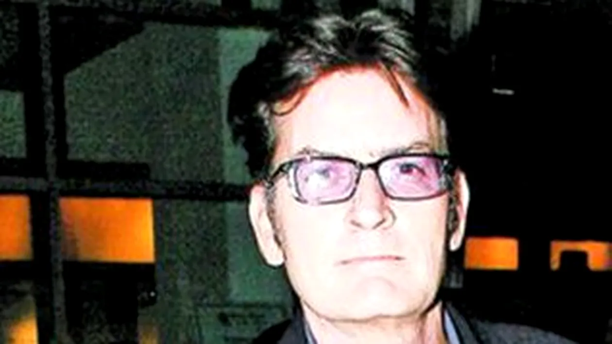 Charlie Sheen a ajuns la spital pe targa!