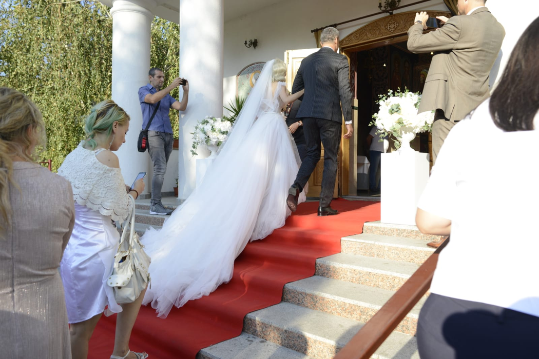 Imagini exclusive | Andreea Bălan și George Burcea s-au căsătorit! Invitați-surpriză la evenimentul toamnei în România!