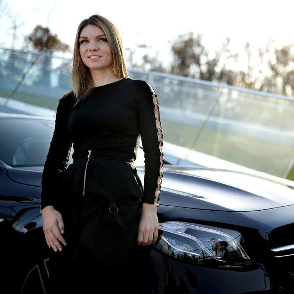 Ce reacție a avut Simona Halep când a fost întrebată de un jurnalist dacă va merge la referendumul de pe 7 octombrie