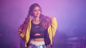 Iuliana Beregoi, idolul copiilor, lansează videoclipul piesei "Cine sunt eu"