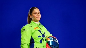 Zoe Florescu Potolea, o tânără româncă de doar 17 ani, a devenit protagonista uneia dintre cele mai spectaculoase campanii publicitare internaționale ale anului alături de Usain Bolt