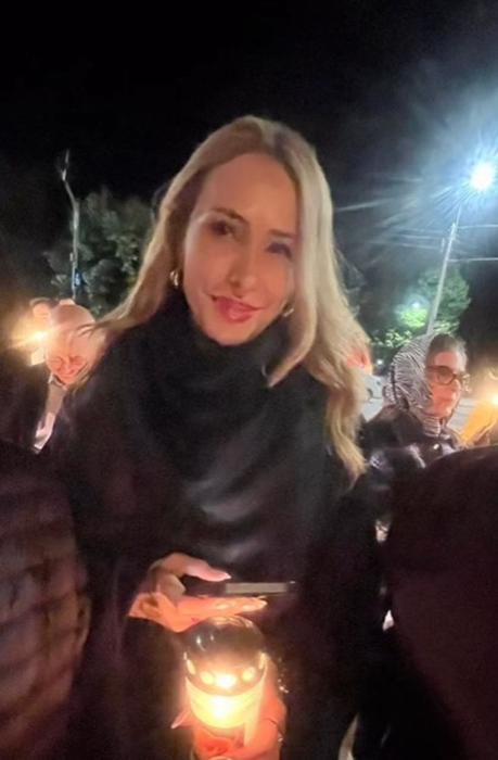 Iulia Vântur, singură de Paște în România! Unde era Salman Khan în tot acest timp