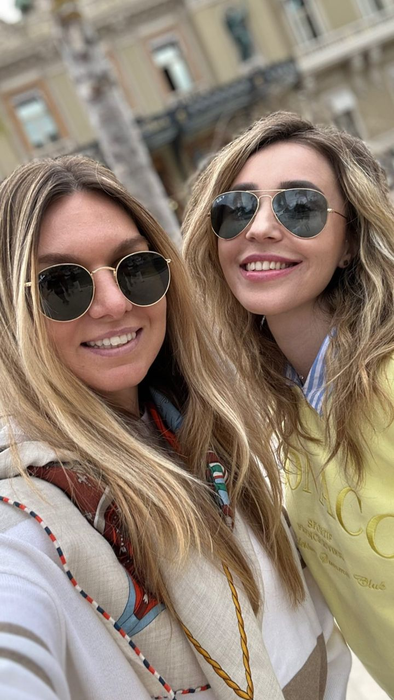 Cum a fost fotografiată Simona Halep în plin proces de dopaj! Cu cine a plecat sportiva în vacanță
