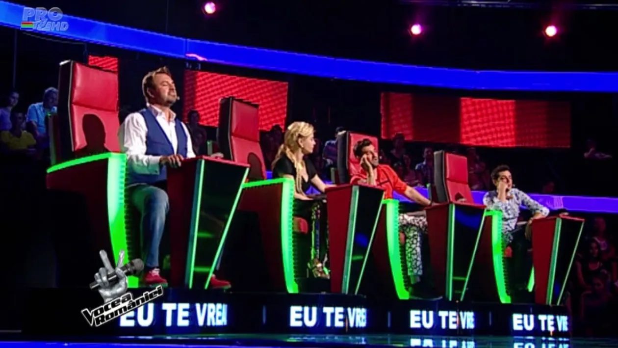 Bai, tu ai o voce misto, sa stii! Uite cum arata baiatul care a intors toate scaunele la Vocea Romaniei