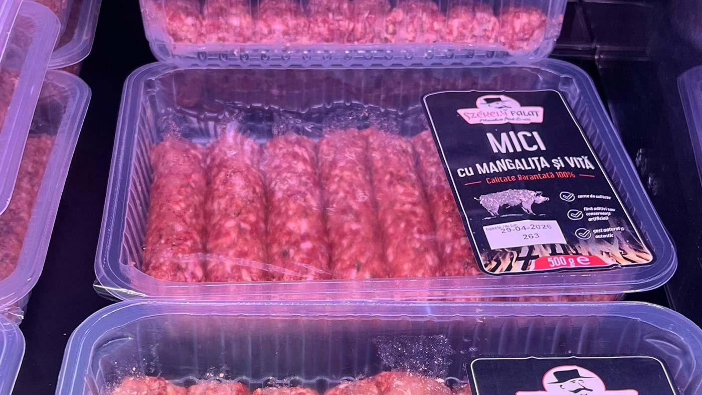 Cei mai scumpi mici din România. Cât costă 1 kg de mititei de mangaliță în LIDL
