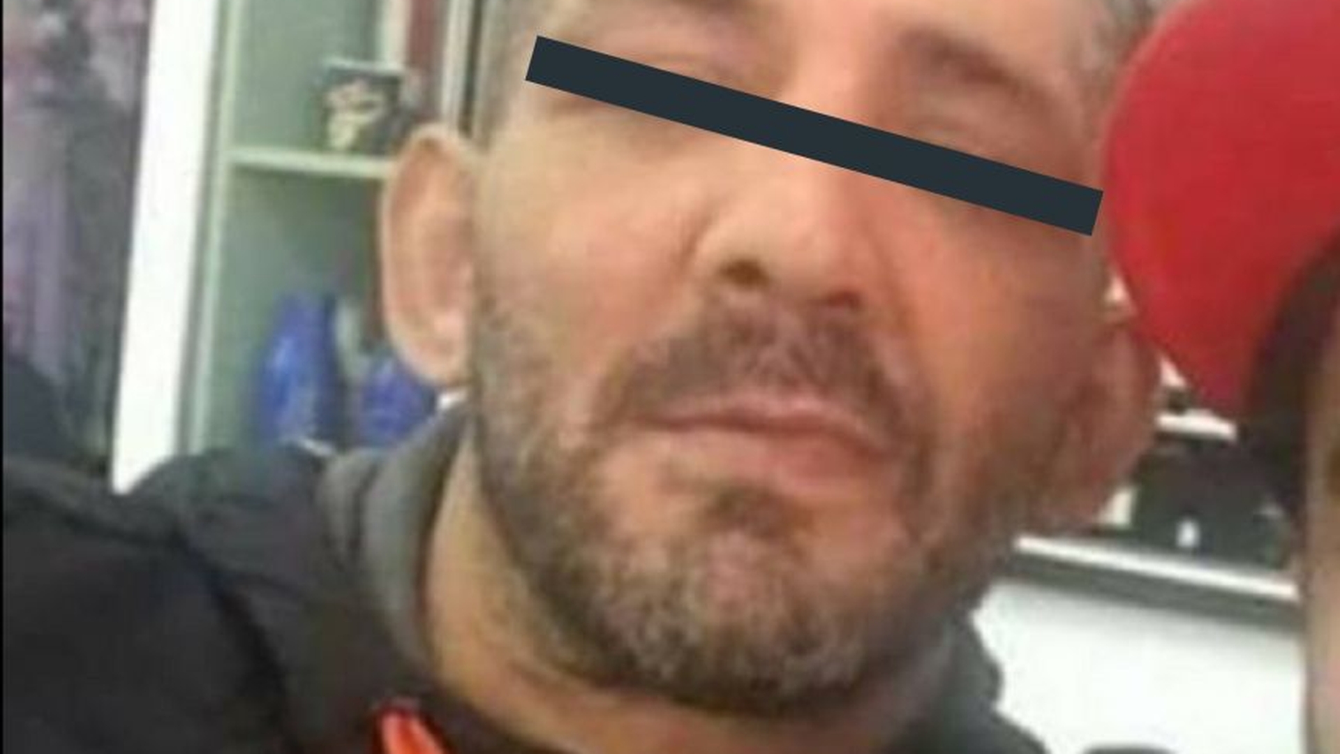 Tentativă de răpire dintr-un mall din Bucureşti. Individul avea probleme psihice!