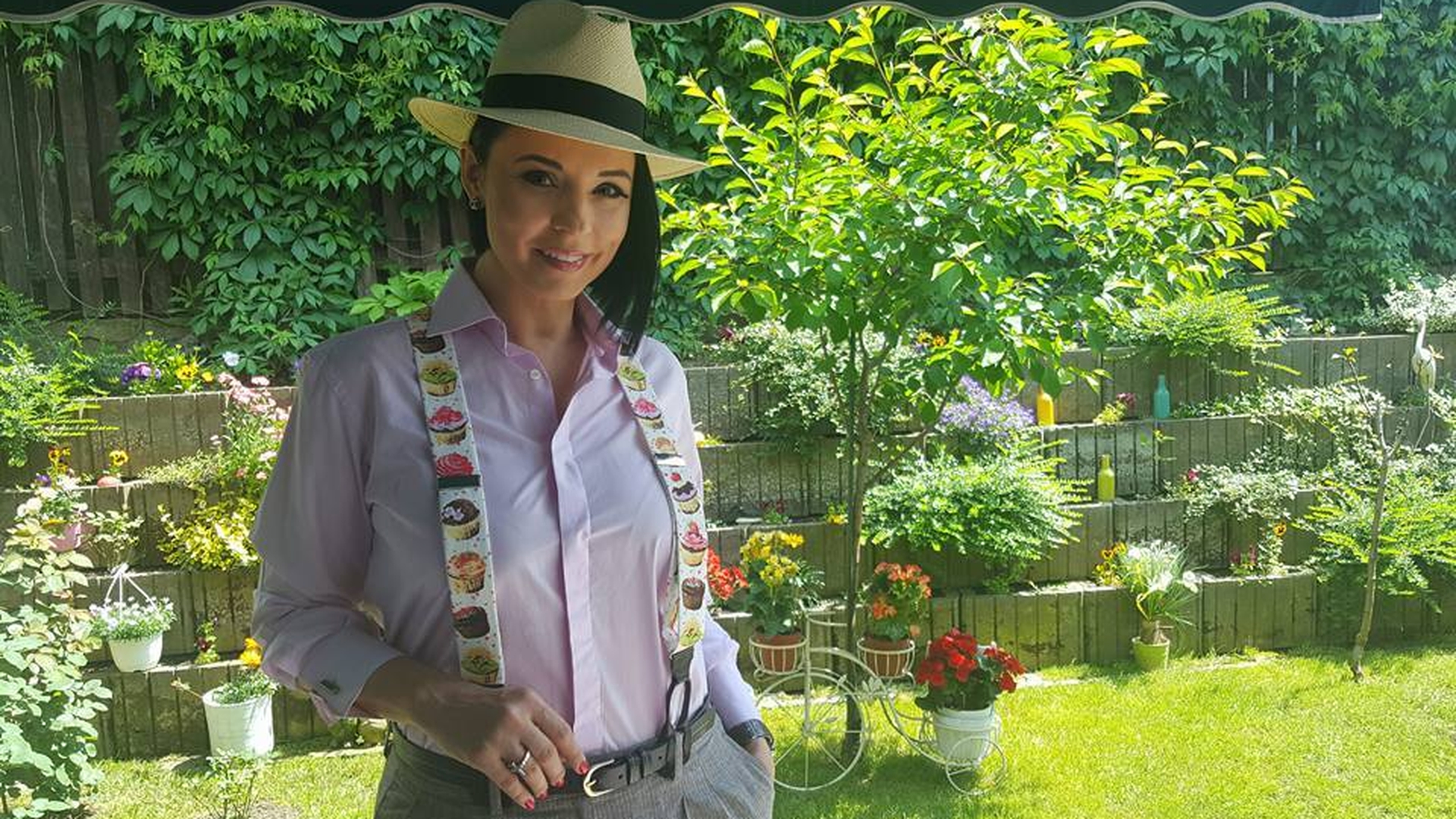 După ce s-a speculat că ar fi însărcinată, ANDREEA MARIN a postat imaginea care o dă de gol!
