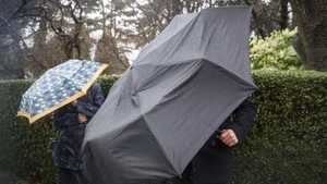 Meteo 19 APRILIE! Avertizare meteo de ploi, ninsori si frig