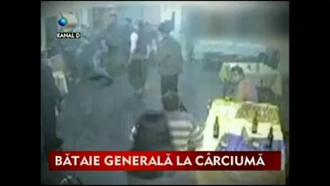 Mai ceva ca in filmele cu Van Damme! Un taran si-a luat la omor colegii de bautura pentru ca nu-i placea muzica din carciuma - L-a cocosat cu bataia si pe politistul satului