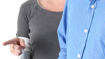 Ingrozitor! Medicii au fracturat cu forcepsul craniul unui bebelus care a murit la nastere