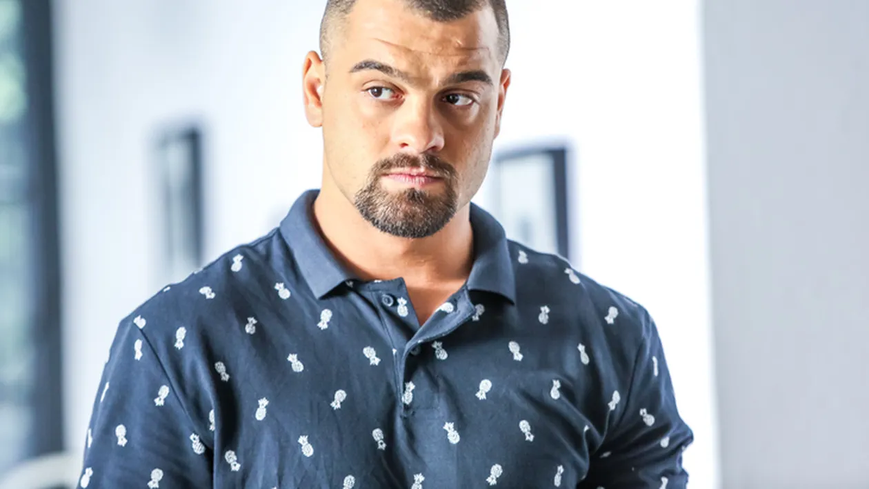 George Piștereanu și-a montat singur un studio în living! Cum arată apartamentul actorului