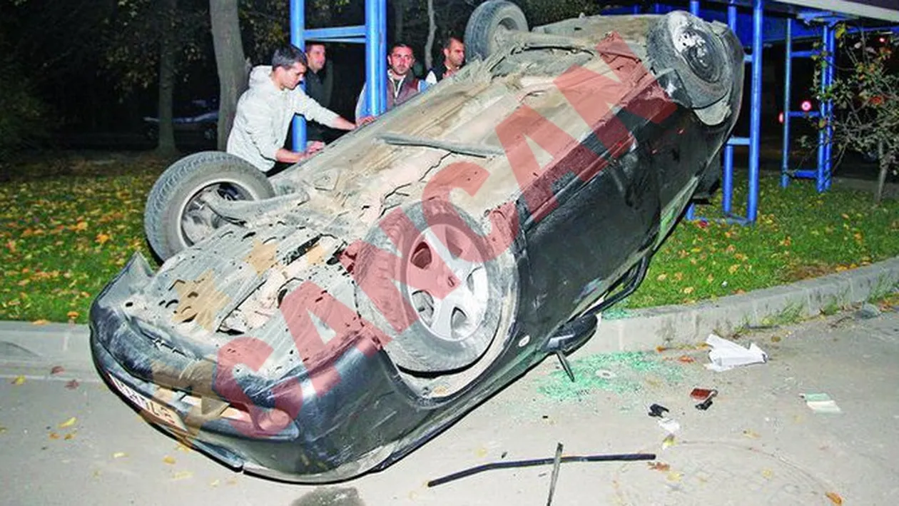 S-a rasturnat cu masina in mijlocul Bucurestiului