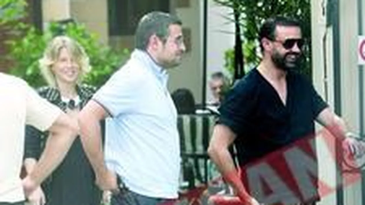 Adelina ii cere sfaturi Corinei