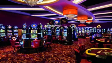 Angajata unui casino din Botoșani, concediată după ce a rămas însărcinată. Cum a fost posibil așa ceva