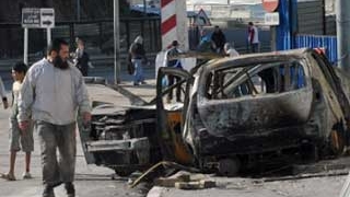Peste 800 de oameni au fost raniti intr-o manifestatie din Algeria