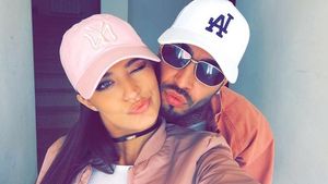 Alex Velea, pozat pe jumătate dezbrăcat, în dormitor de Antonia! Artista a dezvăluit ce a primit cadou de Valentine's Day de la iubitul ei