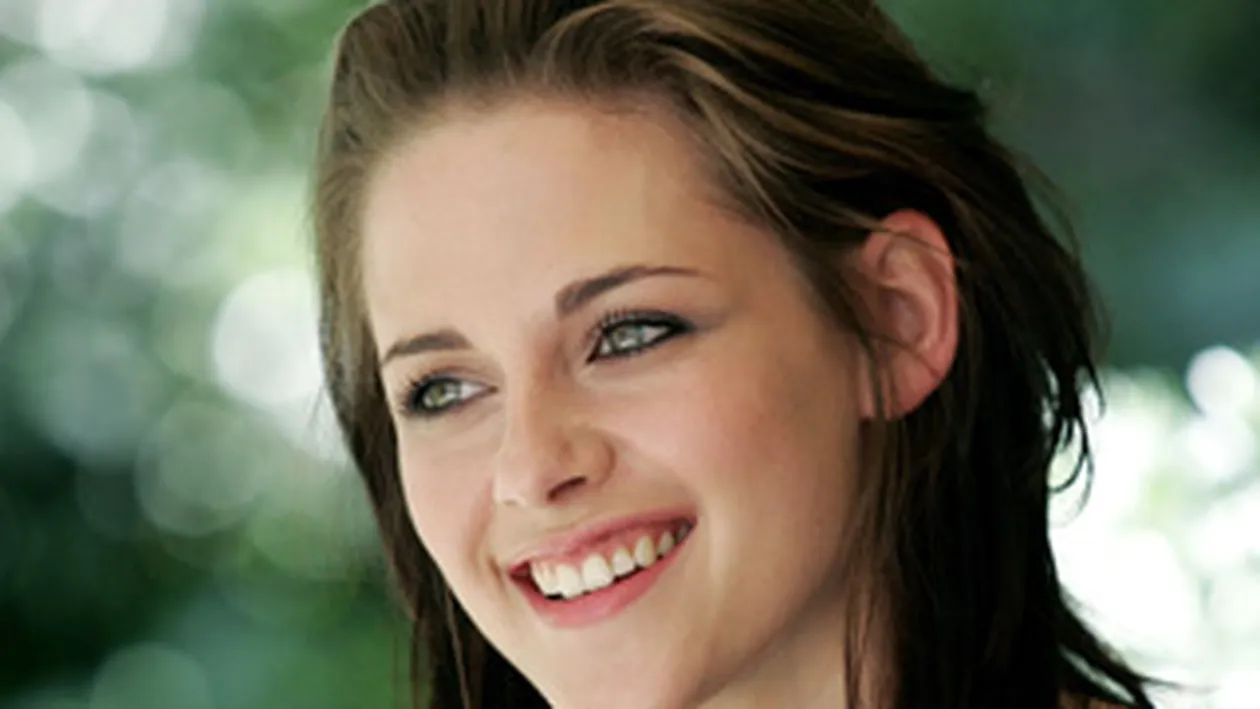 Kristen Stewart e interesata doar de... chimie! Imi plac carciumile englezesti!