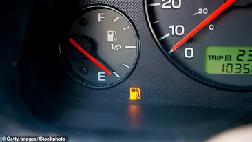 Dacă rezervorul de combustibil ajunge sub un sfert de plin, mașina ta e în pericol! Ce daune ar provoca