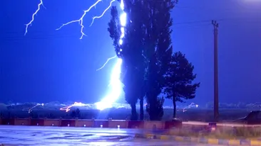 Vești rele de la meteorologii Accuweather: Se strică grav vremea începând cu 25 mai, în toată România