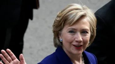 Hillary Clinton a suferit o comoţie cerebrală după ce a leşinat
