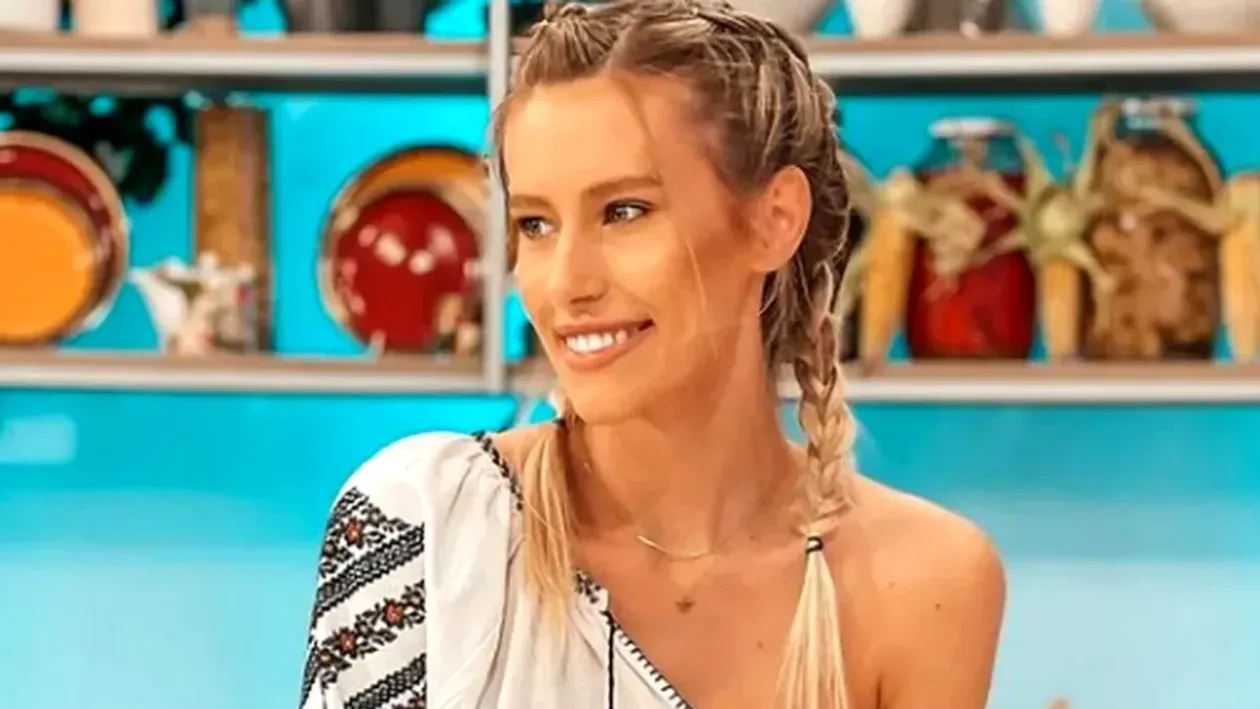 Soția lui Dani Oțil, o nouă intervenție din partea medicului estetician. A recunoscut singură: „Vin în fiecare an”