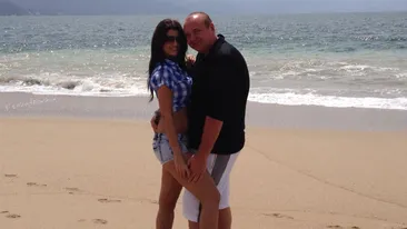 Alina Radi, vacanta de vis cu milionarul Nick Radoi! Cei doi se distreaza in Mexic si au ganduri serioase!