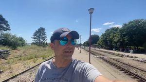 Dan Negru, dezamăgit de litoralul românesc. Ce a pățit prezentatorul TV în gara din Eforie Nord