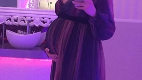 Şi-a ascuns sarcina timp de 8 luni! Ştirista mult iubită a dat vestea cea mare: ”Burta de gravidă: 35 de săptămâni”