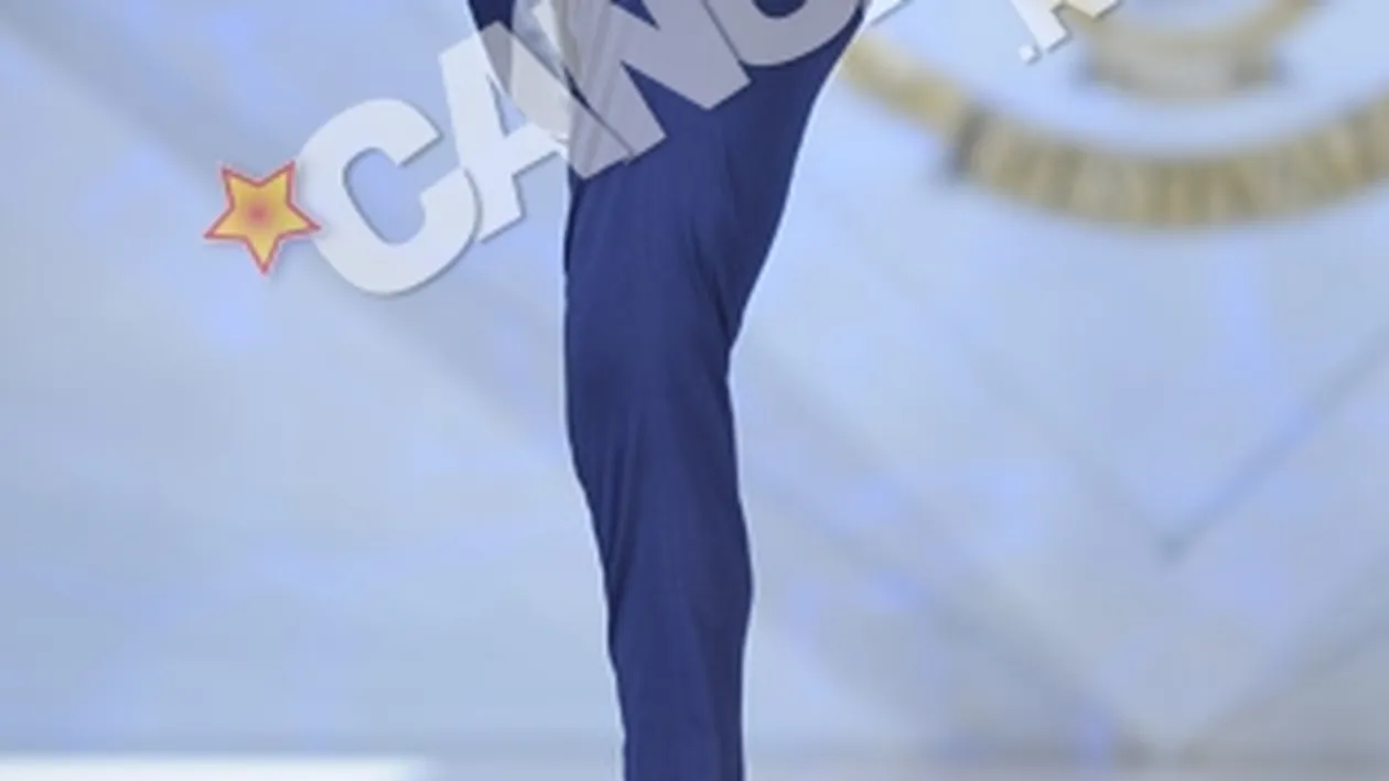 Din ringul K1, pe cat-walk! Campionul national Daniel Ghita a facut senzatie la o prezentare de moda!