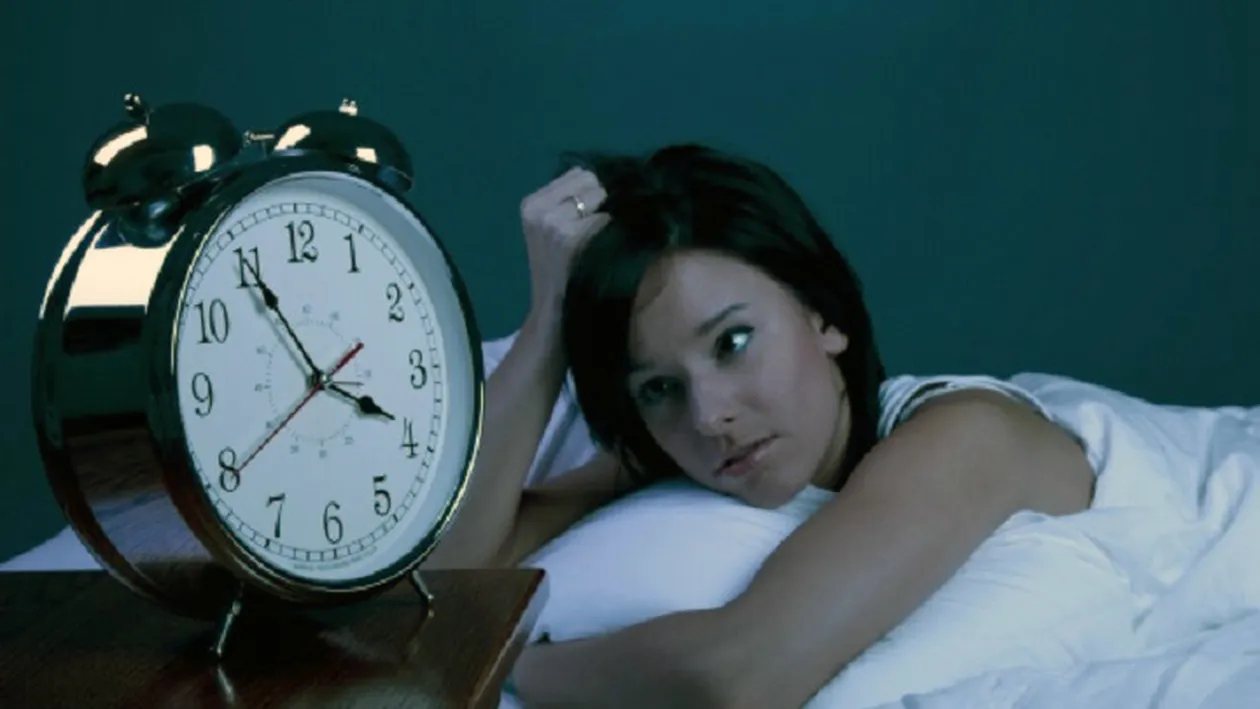 Cea mai scurtă noapte din an! Vom dormi mai puţin, pentru că trecem la ora de vară! 