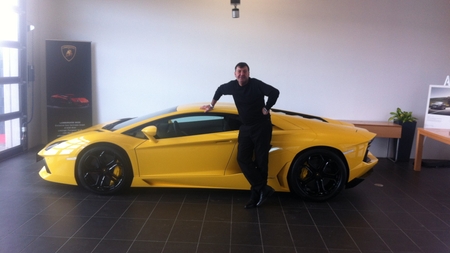 Asta da rasfat! Cu cheile de la Aventador in buzunar, a testat si un Bugatti Veyron! Limita de viteza a lui Nicorescu, 420 km/h!