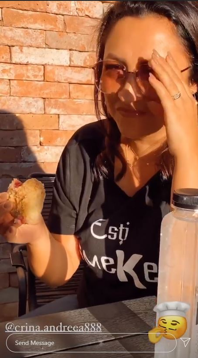Andra și Cătălin Măruță, replici înțepătoare în timp ce artista își conduce bolidul, iar el este în dreapta ei: “Pe bune? Nu-mi vine să cred! M-ai…” + ce l-a nemulțumit pe prezentator | VIDEO