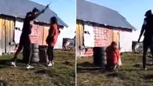 Noi detalii în cazul adolescentei din Suceava care a fost biciuită de iubit. Tânăra însărcinată, declarație halucinantă: ”A fost o glumă”