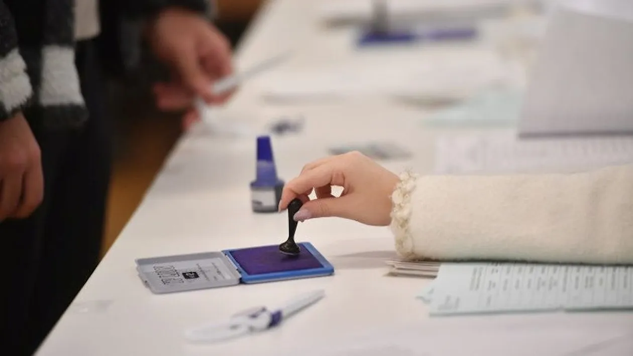 Istoricul alegerilor locale după Revoluție până în 2025. Cu cine au votat bucureștenii de-a lungul anilor