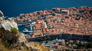 Orașul din Europa sufocat de turiști! 6,5 milioane de vizitatori și doar 40.000 de localnici