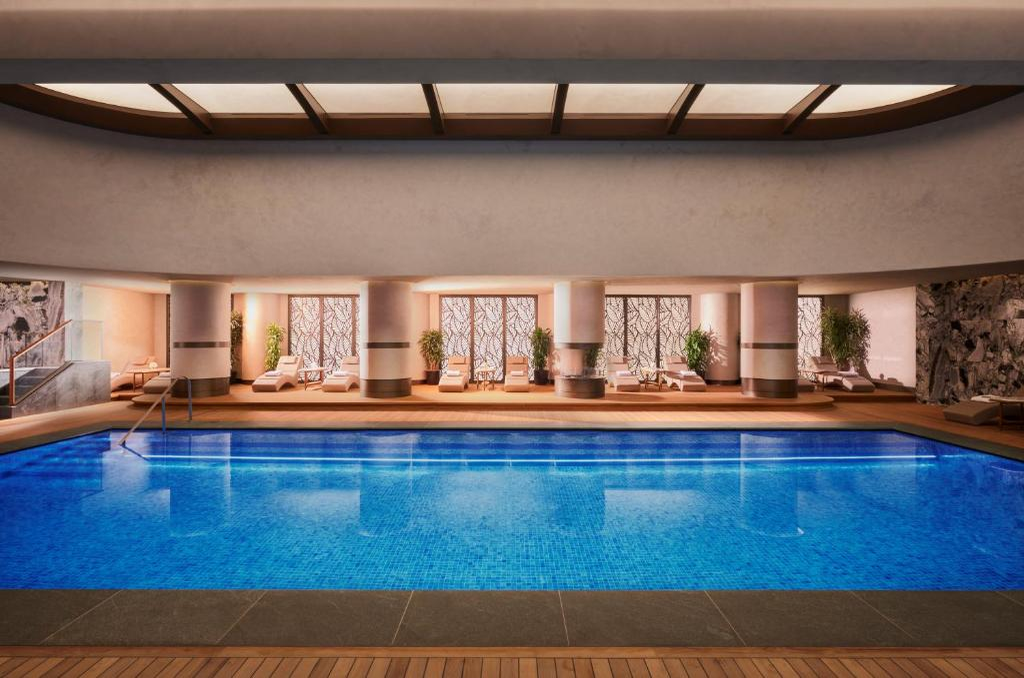 Piscina hotelului de pe malul Bosforului/ Sursă foto: Booking.com