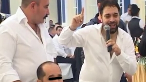 L-a “lasat”pe Salam pentru muzica dance a anilor ’90. Nutu Camataru, like a boss pe barca