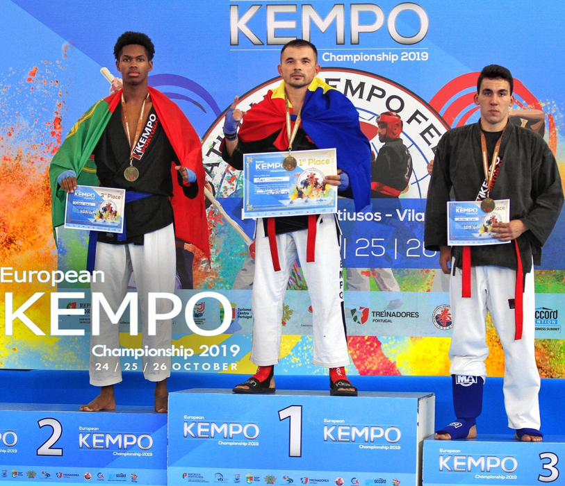 Debut de senzație în boxul românesc!